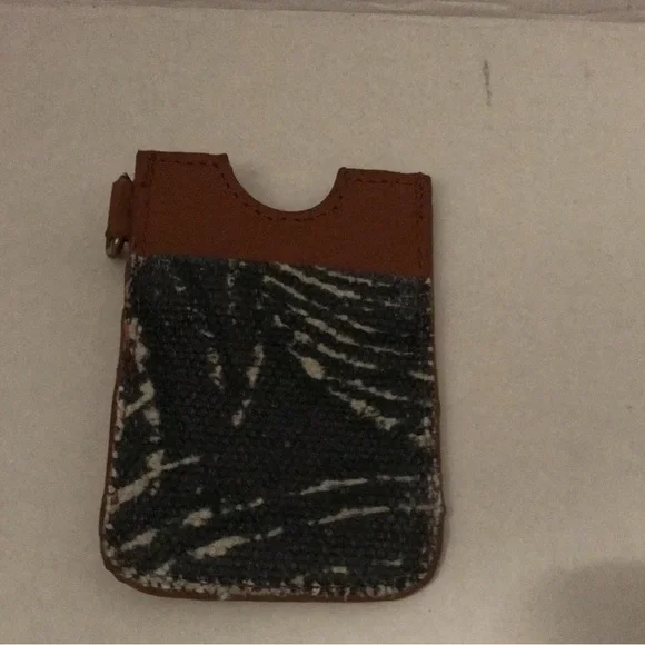 lu & elle Women's Backpack - Picture 3 of 4